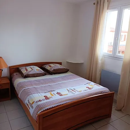 Maison Charmante A + Piscine Partagee Prázdninový dům Vias